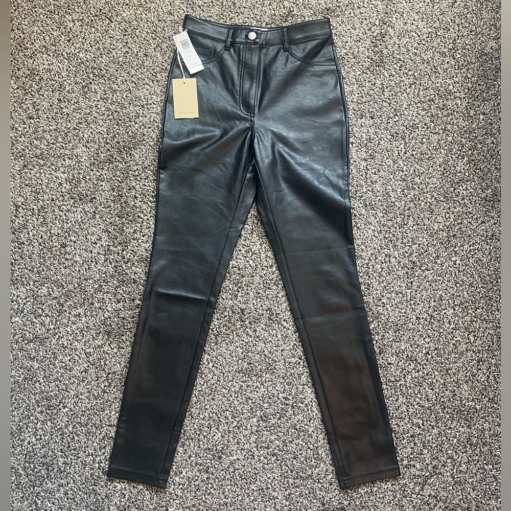 Aritzia Wilfred Black Faux Leather Skinny Pant